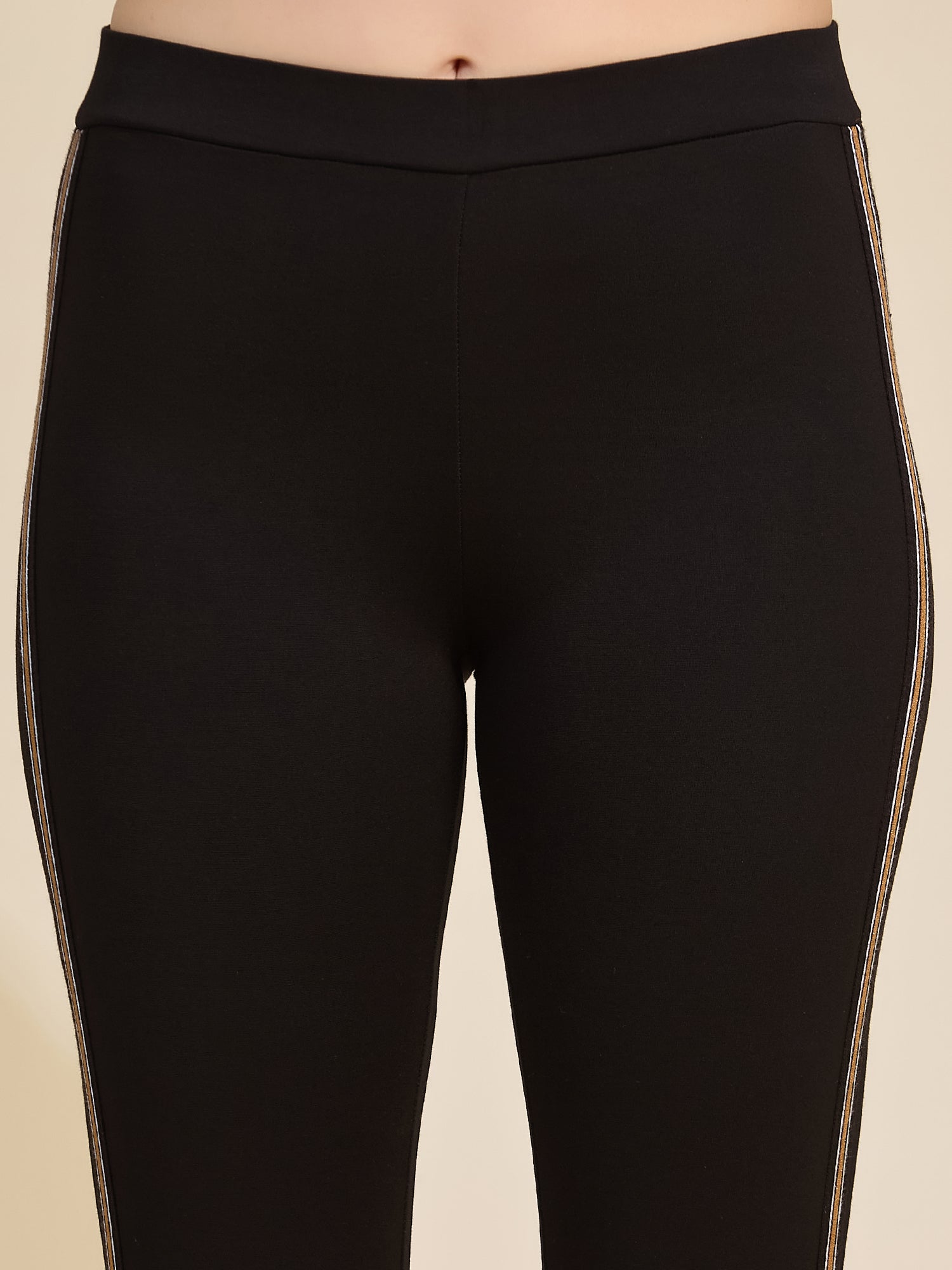 Black Women's High-Rise Contrast Side Stripe Ponte Roma Leggings