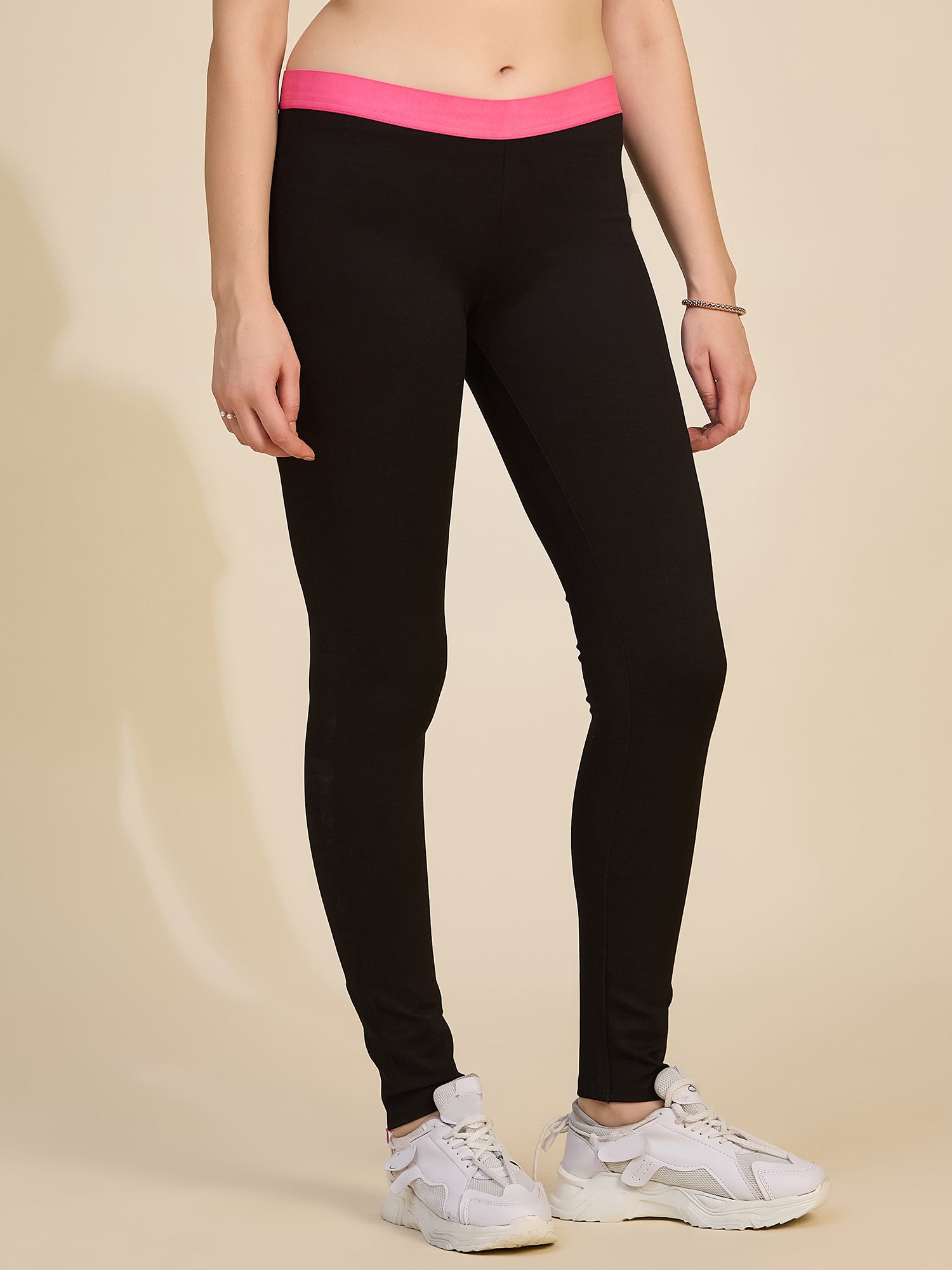 Black Women's Mid-Rise Graphic Print Ponte Roma Leggings