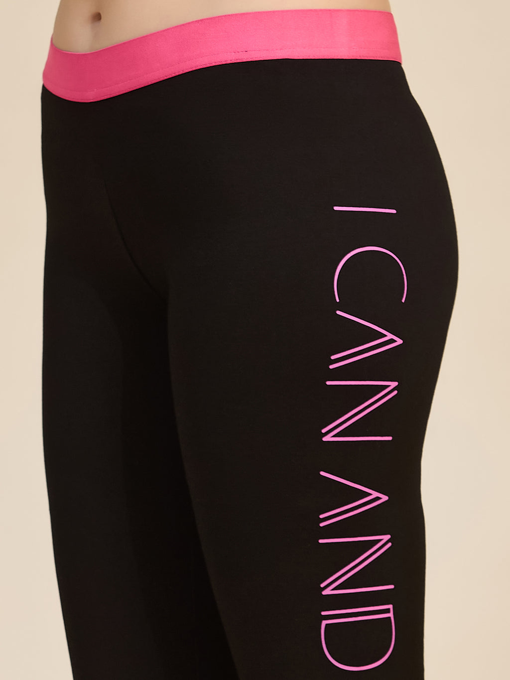 Black Women's Mid-Rise Graphic Print Ponte Roma Leggings