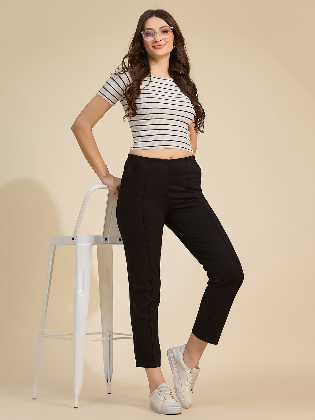 Black Women's High-Rise Ponte Roma Cropped Ankle Pants