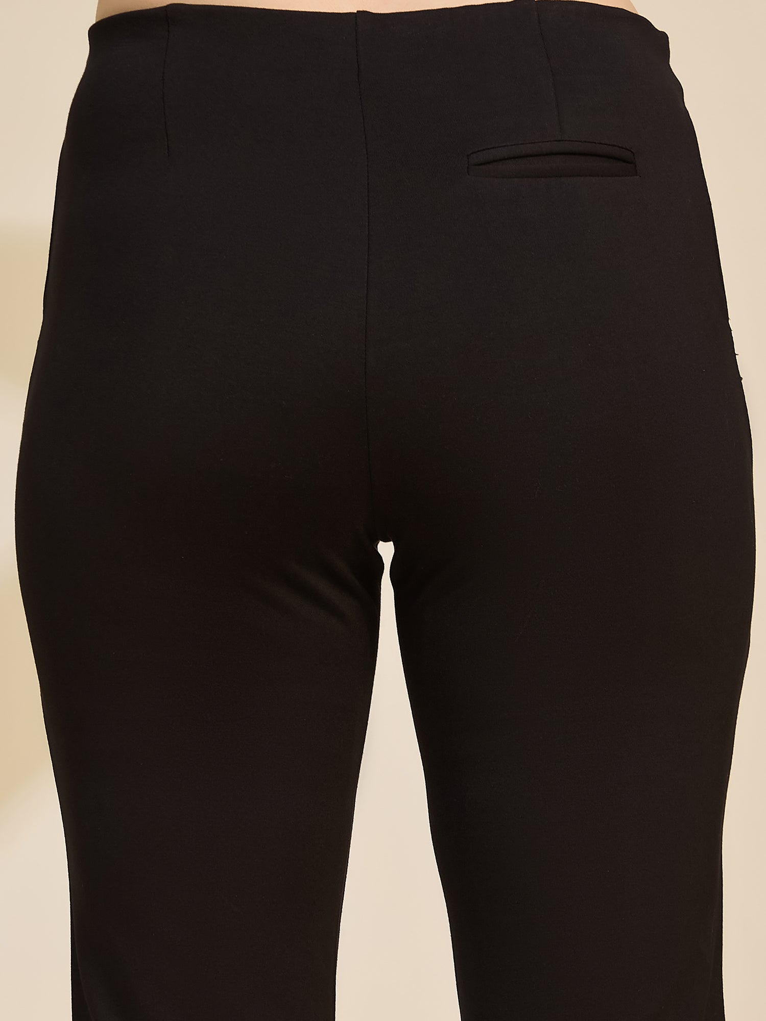 Black Women's High-Rise Ponte Roma Cropped Ankle Pants