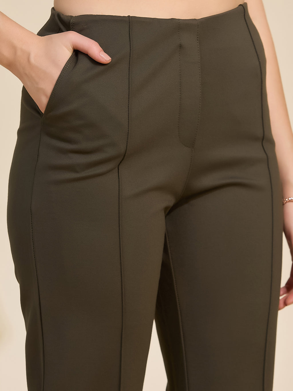 Olive Women's High-Rise Ponte Roma Cropped Ankle Pants