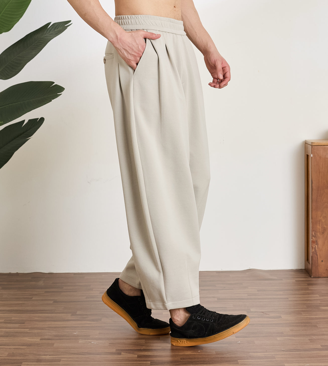 Stone Cotton Dobby Barrel Pants