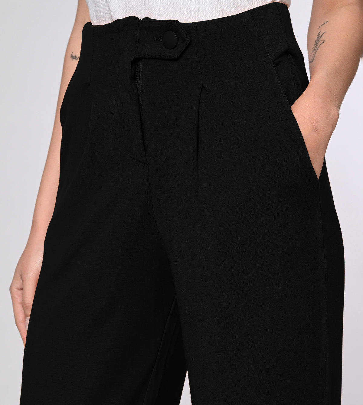 Modal Fleece Pleated Trousers