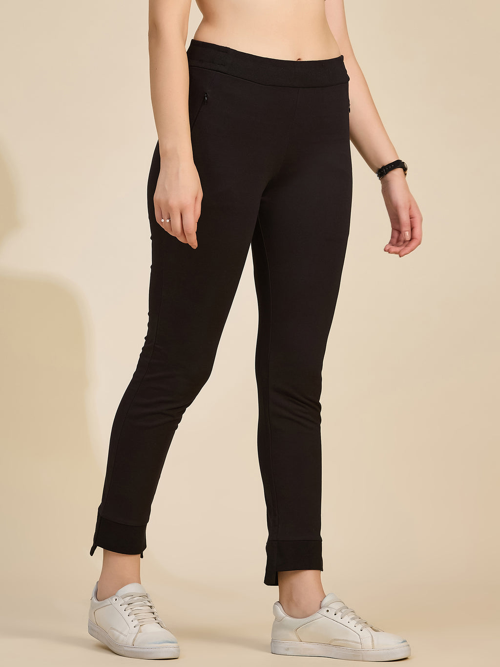 Black Women's High-Rise Hem Slit Tarry Pants