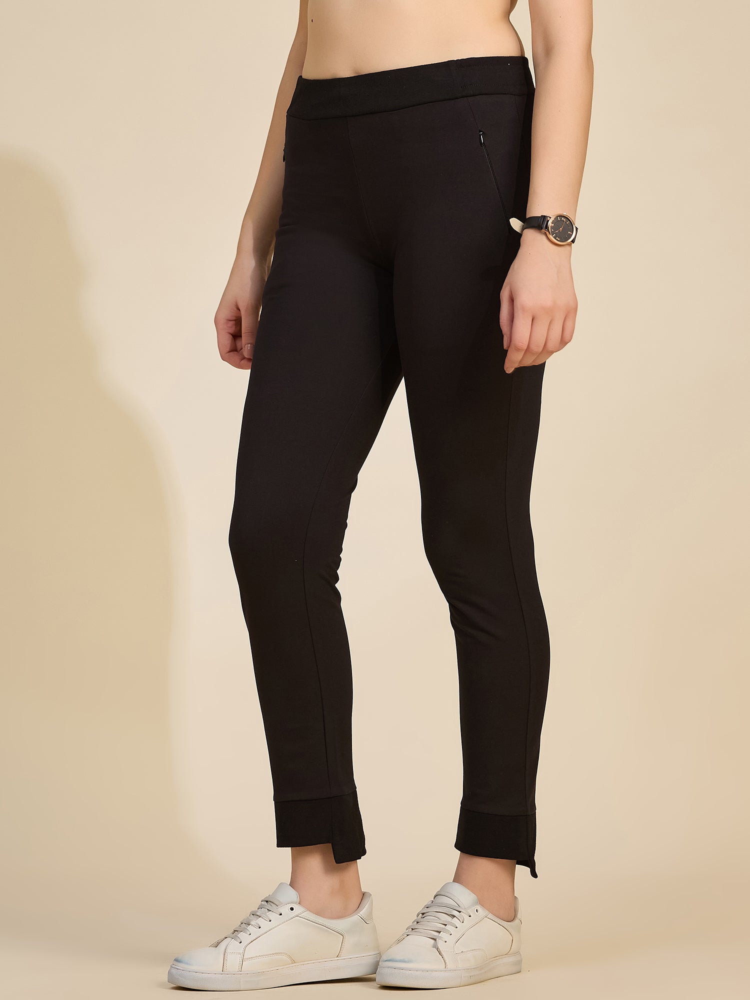 Black Women's High-Rise Hem Slit Tarry Pants
