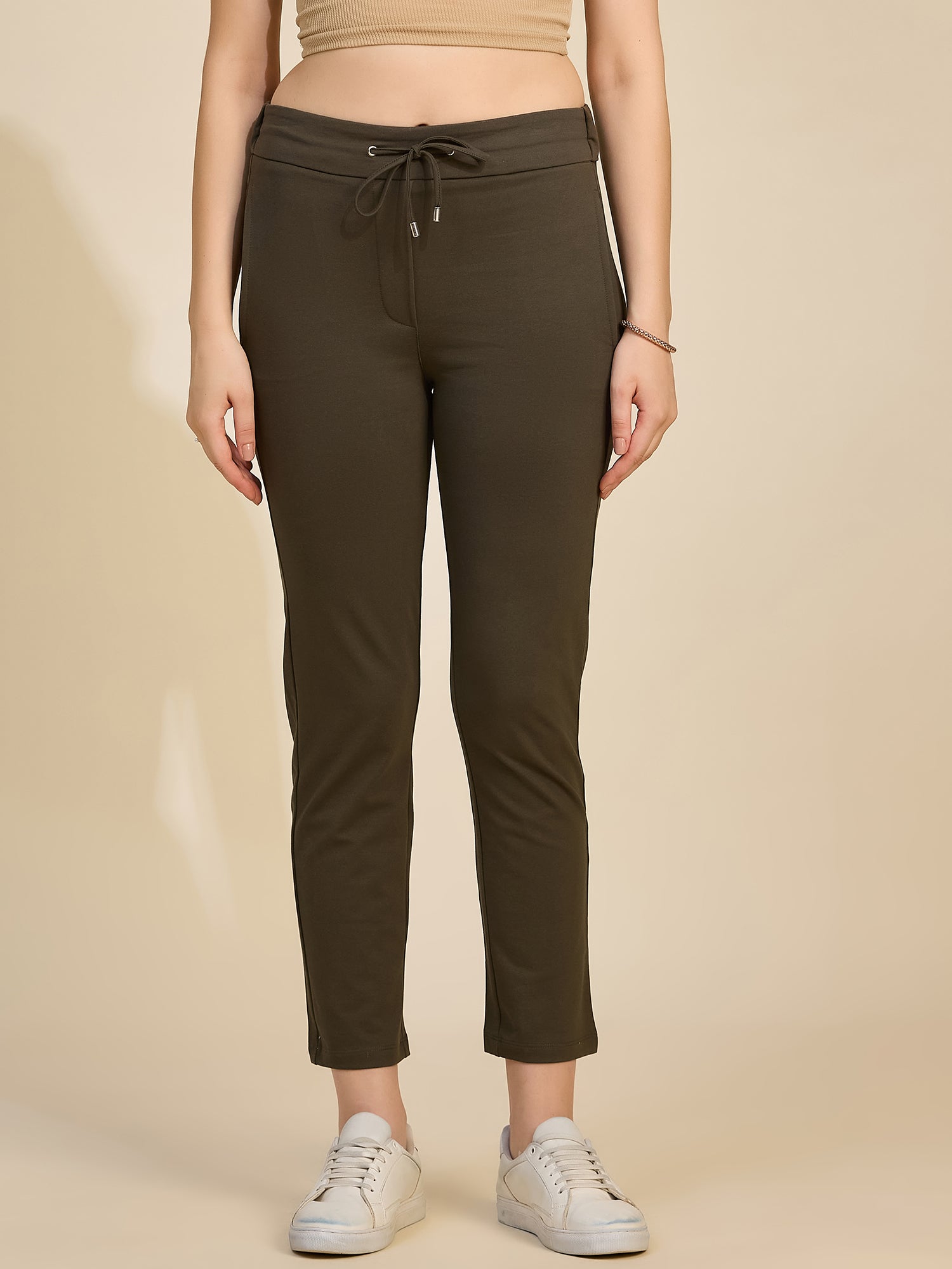 Olive Women's Mid-Rise Drawstring Tarry Pants