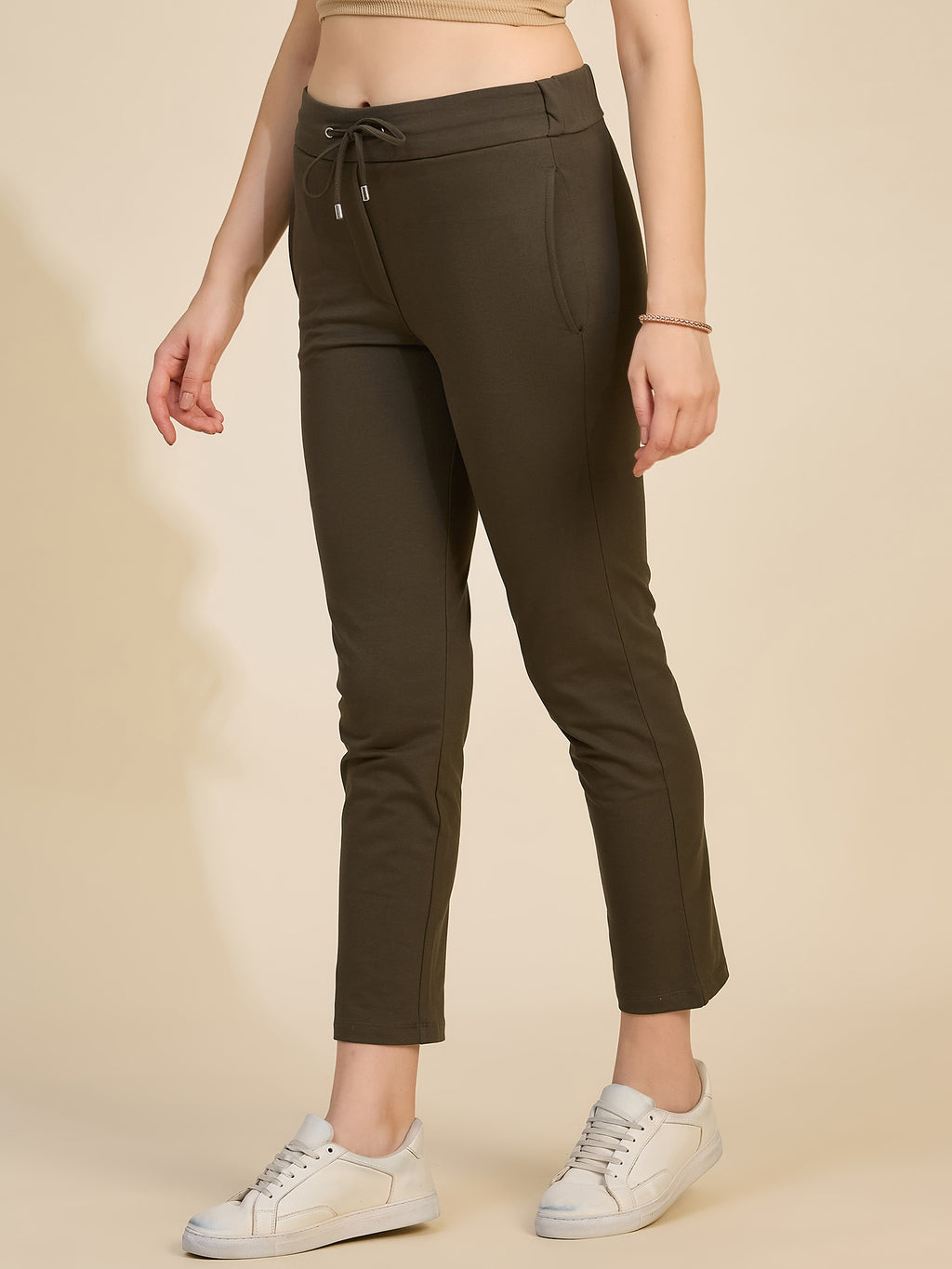 Olive Women's Mid-Rise Drawstring Tarry Pants